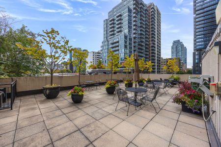 For Lease - 71 Charles Street Unit# 1202, Toronto, Ontario - Photo 2