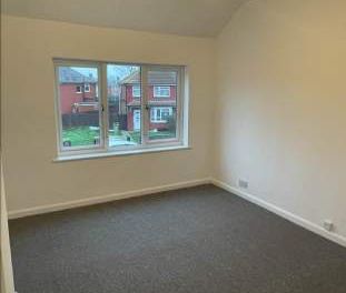 3 bedroom property to rent in Grimsby - Photo 2