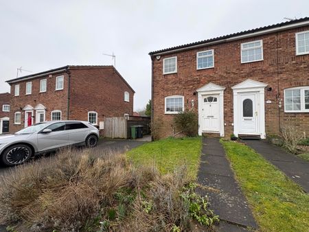 2 bed semi-detached house to rent in Ardleigh Green, Luton, LU2 - Photo 2