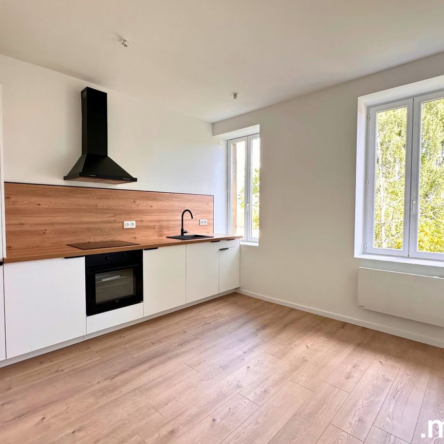 Location Appartement 4 pièces 82m² MONTIGNY LES METZ 57950 - Photo 1