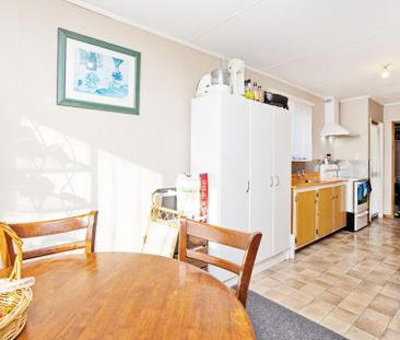 20 Argyle Street, Kew - Photo 4
