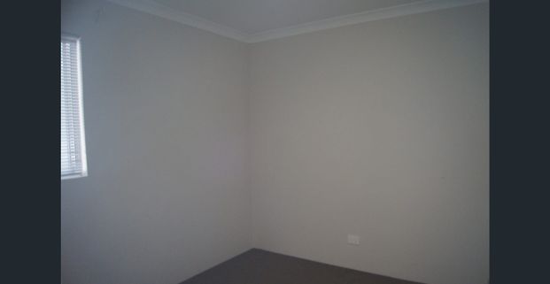 Unit 1/38 Lake St, Rockingham, WA 6168 - Photo 1