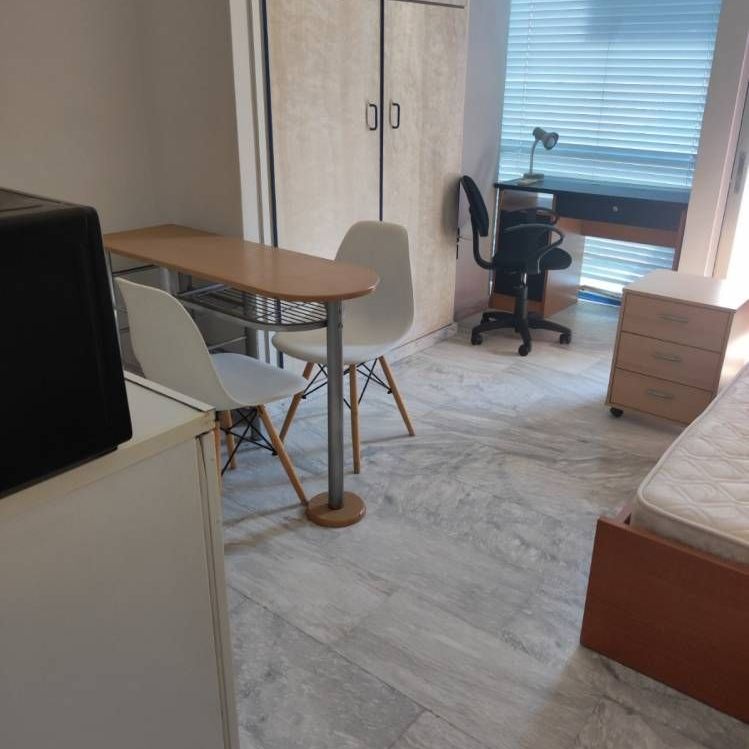 Studio/Γκαρσονιέρα για ενοικίαση Παντοκράτορος - Αρχαίο Ωδείο (Πάτρα) - Photo 1