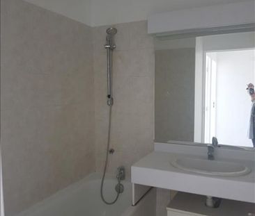 Appartement 3 pièces 66m2 MARSEILLE 13EME 914 euros - Photo 4