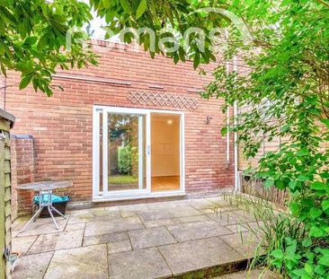 May Tree Close, Winchester, SO22 - Photo 4