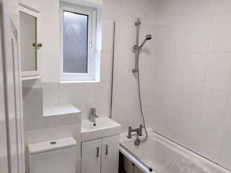 1 bedroom Cluster House - Wheatlands, Stevenage - Photo 3