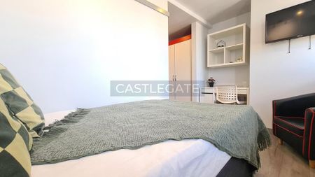 6 bedroom flat share to rent - Photo 3