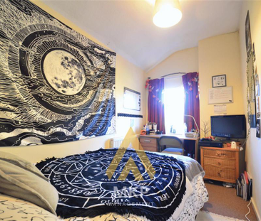 4 bedroom end of terrace house to rent - Photo 4