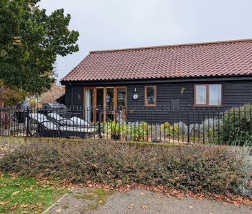 2 bedroom semi-detached bungalow to rent - Photo 4
