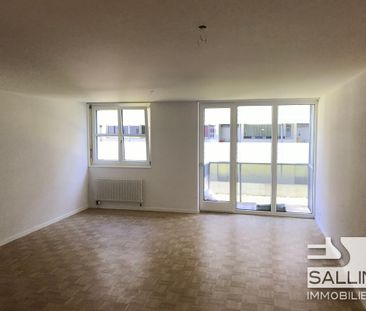 APPARTEMENT DE 3½ PIECES DANS LE QUARTIER DU TORRY - Foto 1