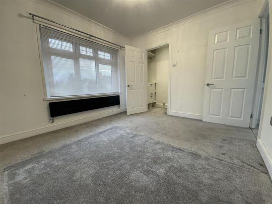 2 bedroom end of terrace house to rent - Photo 1