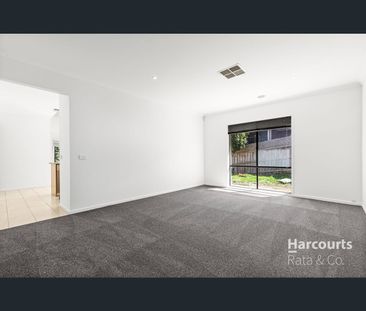 5 Bear Crescent, Doreen, Vic 3754 - Photo 3