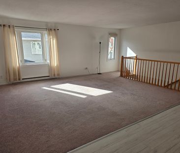 2 bd Condo for Rent in Ottawa, ON - Photo 2