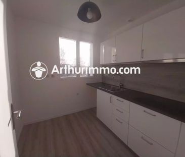 Location Appartement 1 pièces 26 m2 à Savigny-le-Temple - Photo 4