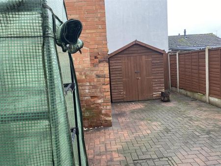 2 bedroom house to rent - Photo 3