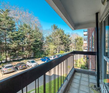 Hendon Lane, . - Photo 6