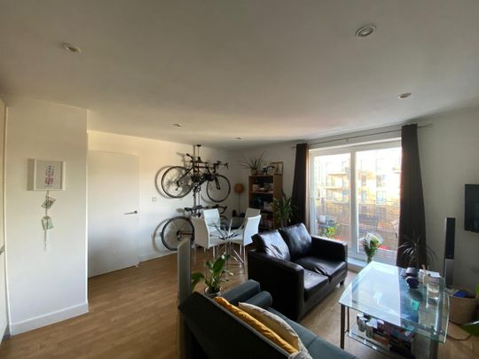 1 Bed Flat, Rosegate House, E3 - Photo 1