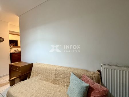 Ενοικίαση επιπλωμένης νεόδμητης γκαρσονιέρας με θέση στάθμευσης στην πιλοτή - Photo 2