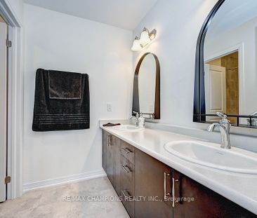 For Lease - 216 Newman Drive, Cambridge, Ontario - Photo 2