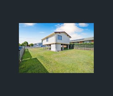 5 mins walk to train station - Photo 6