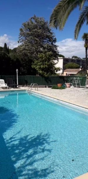 Location Appartement - Cagnes-sur-Mer - Photo 1