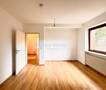 helle 2-Zimmerwohnung / mit Einzelstellplatz & Balkon / ab sofort /... - Photo 4