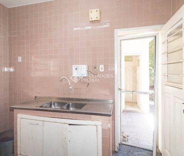 Casa com 5 quartos e 300m² para alugar em Mont'Serrat, Porto Alegre. - Photo 2