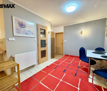 Pronájem bytu 2+kk 48 m² - Fotografie 2