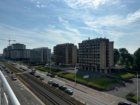 Moderne Studio met Groot Zonneterras Te Huur in Mariakerke - Foto 2