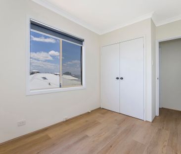 Freshly Renovated Coastal Home - Photo 4