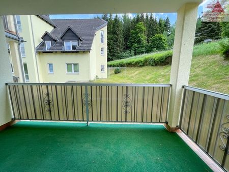 2-Raum-Wohnung mit großem Balkon und Einbauküche! - Foto 4