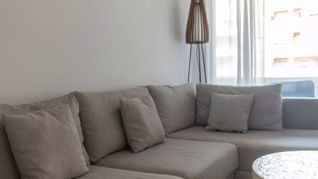 2-bedroom apartment for rent in Cabanyal-Canyamelar, professionals only - Photo 4