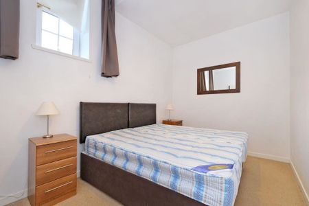 Market Street, Flat , AB11 - Photo 5