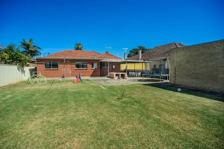 54 Hughes St North, Woodville - Photo 3