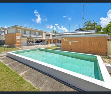 6/10 Stanhill Drive, Chevron Island, Qld 4217 - Photo 1