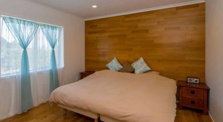 Charming furnished 6-Bedroom Home for Rent - Photo 5