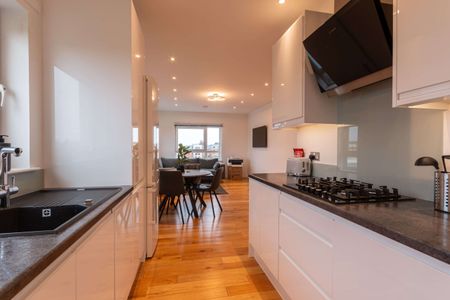 2755LT New Mart Place, Edinburgh, EH14 1TX - Photo 5