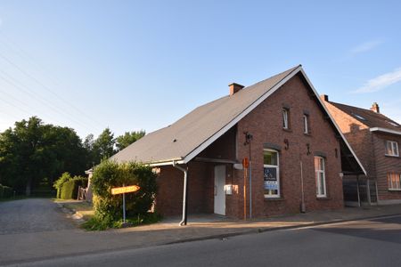 Gerenoveerde ruime woning met 3 slaapkamers - Foto 3