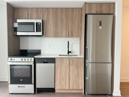 For Lease - 758 Dovercourt Road Unit# 308, Toronto, Ontario - Photo 4