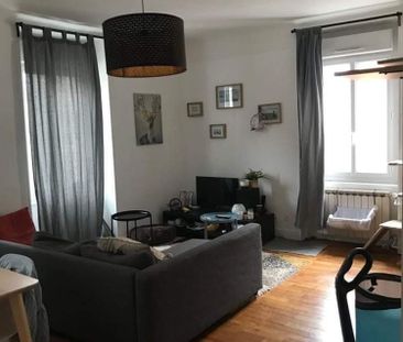 Location Appartement 3 pièces 65m² LE CREUSOT 71200 - Photo 2