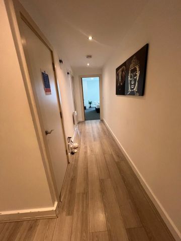 1 Bed Flat, Orion Building, B5 - Photo 3