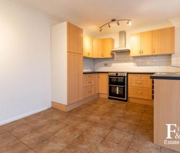 3 bedroom end of terrace house to rent - Photo 5