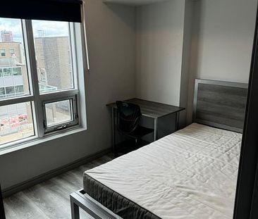 For Lease - 275 Larch Street Unit# H401, Waterloo, Ontario - Photo 6