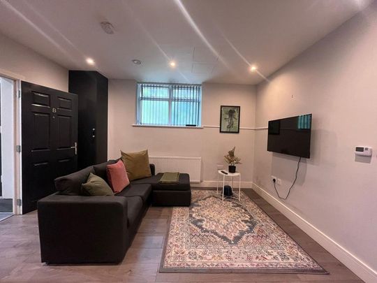 2 bedroom flat to rent - Photo 1