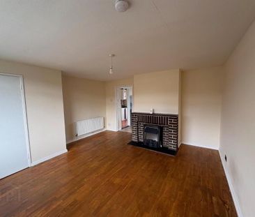 5 Canberra Gardens, Newtownards, BT23 4RN - Photo 2