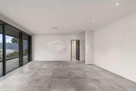 ELEGANTE APPARTAMENTO CON VISTA LAGO - Photo 4