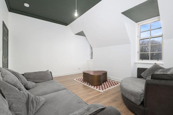 2 Bed Flat, Parklands View, G53 - Photo 1