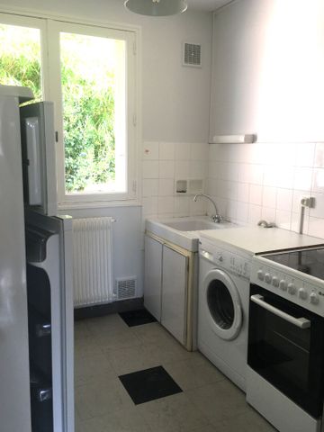RUE d'ARSONVAL, T2 de 45 m² ! CHAUFFAGE INCLUS / EAU CHAUDE INCLUS ! - Photo 2