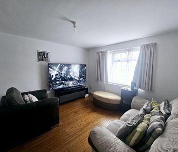 2 bedroom maisonette to rent - Photo 1