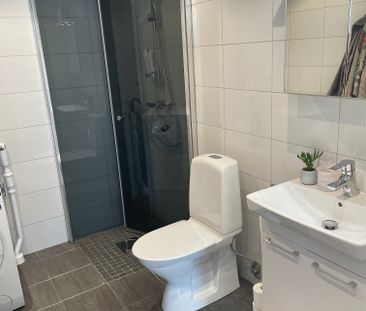 Nybrogatan 35 - Foto 2